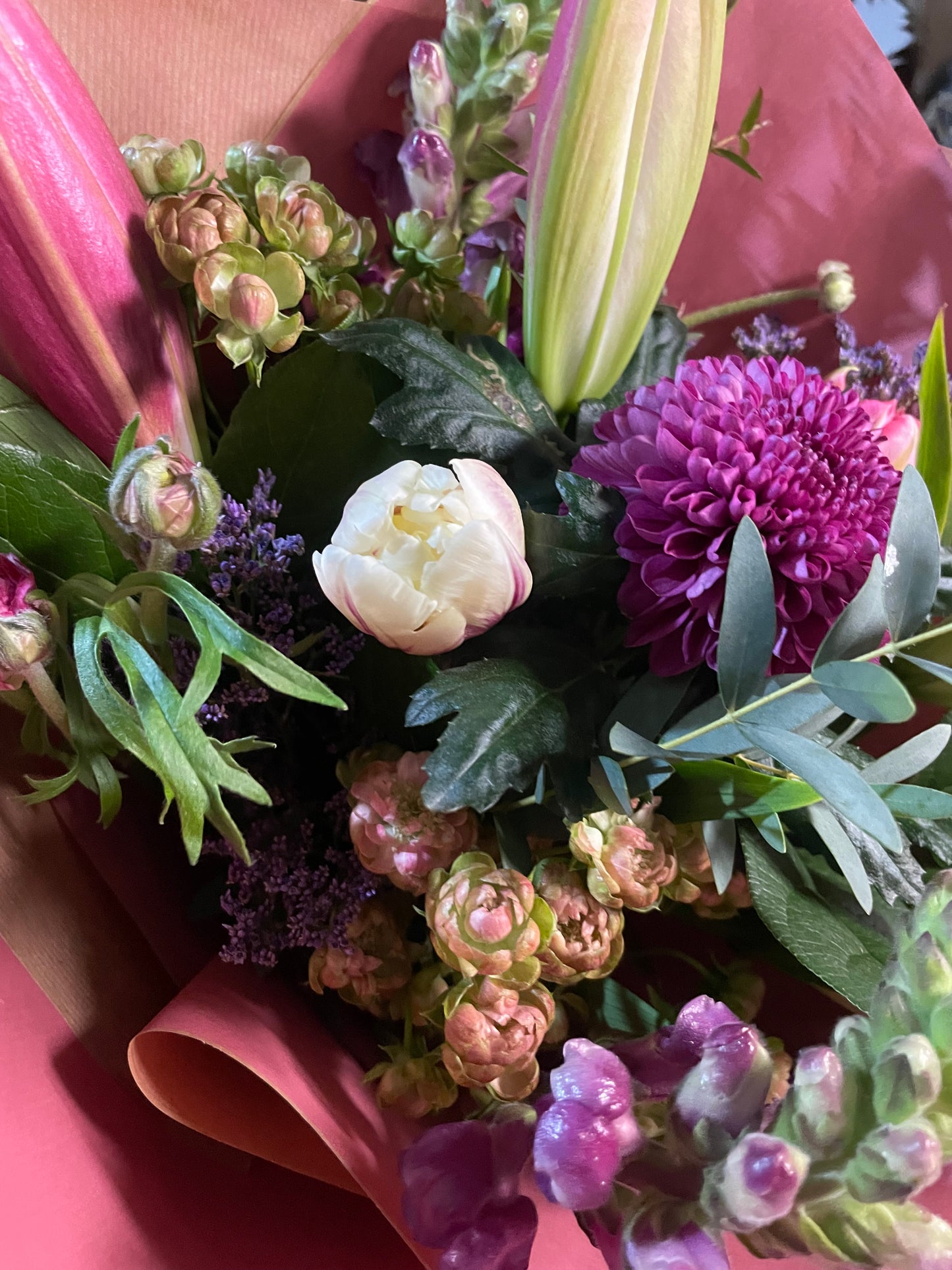 MOTHER’S DAY PRE-ORDER - Florist Choice Handtie