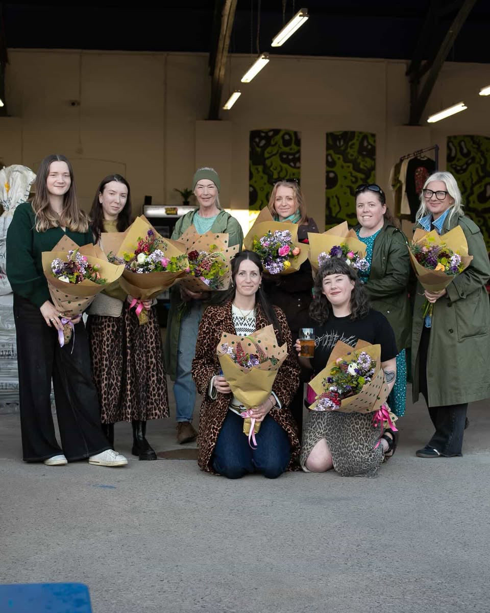 SEASONAL HAND-TIE WORKSHOP
