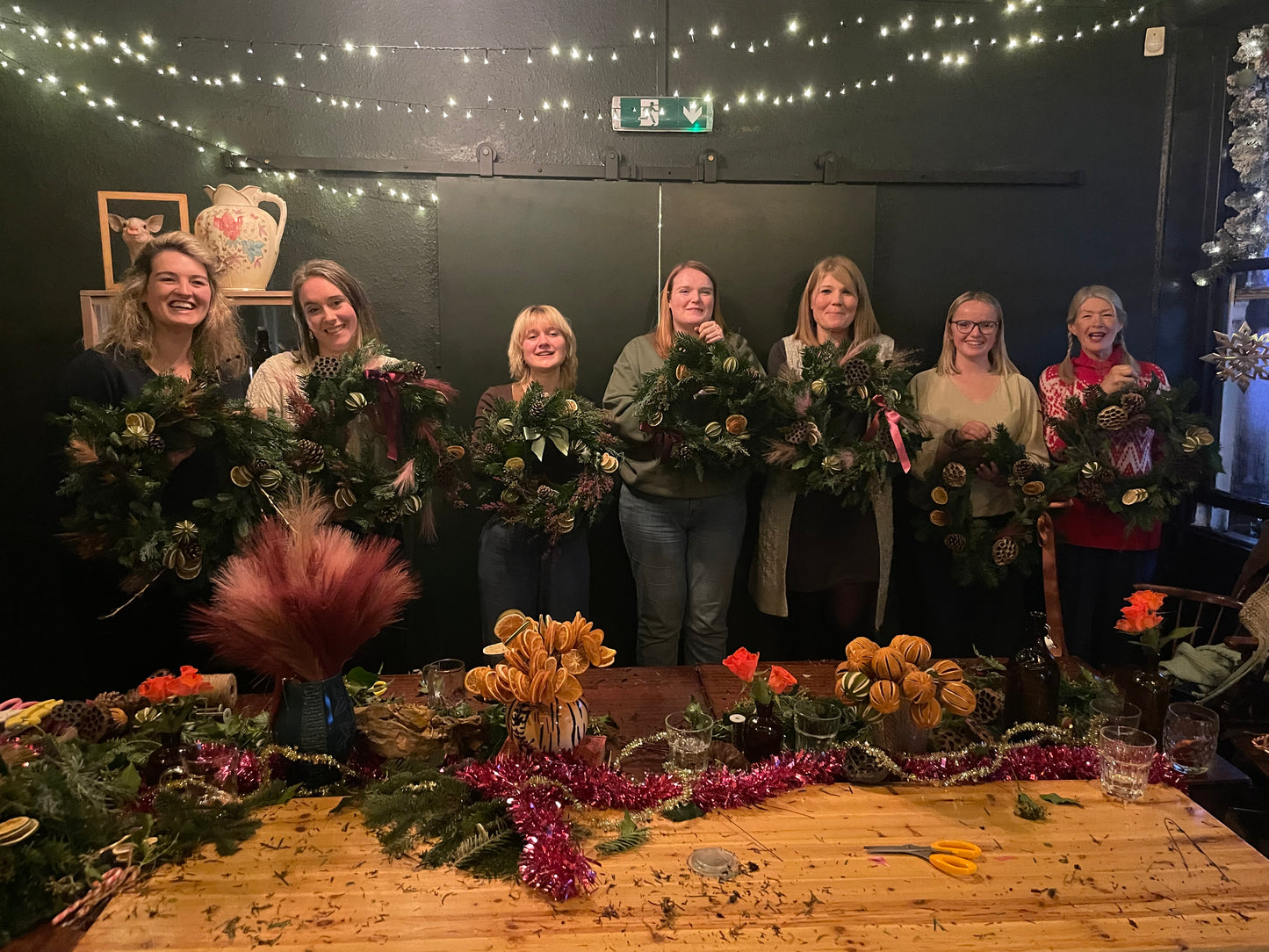 LUXURIOUS WINTER WREATH WORKSHOP